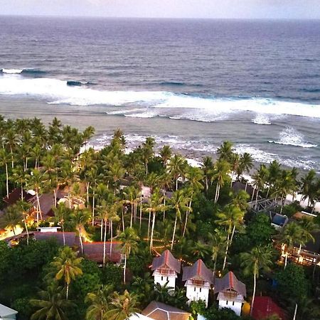 Three Little Birds Surf Hostel General Luna  Extérieur photo